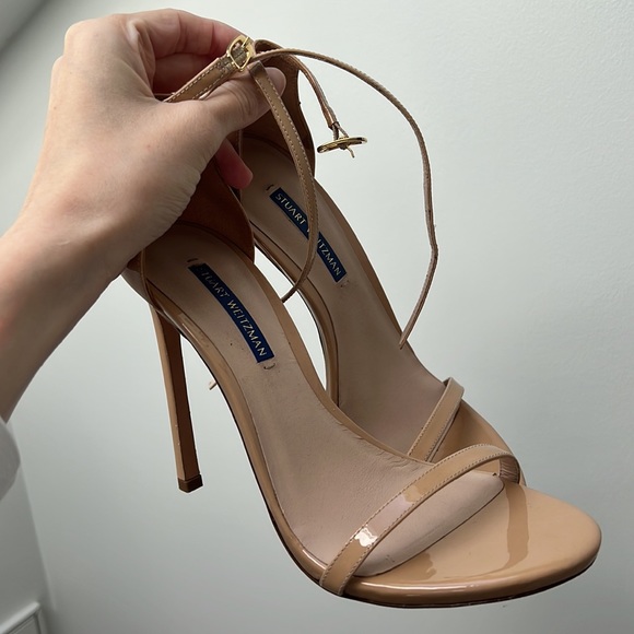 Stuart Weitzman | Nudistsong Patent Ankle-Wrap High-Heel Sandals - Picture 3 of 7